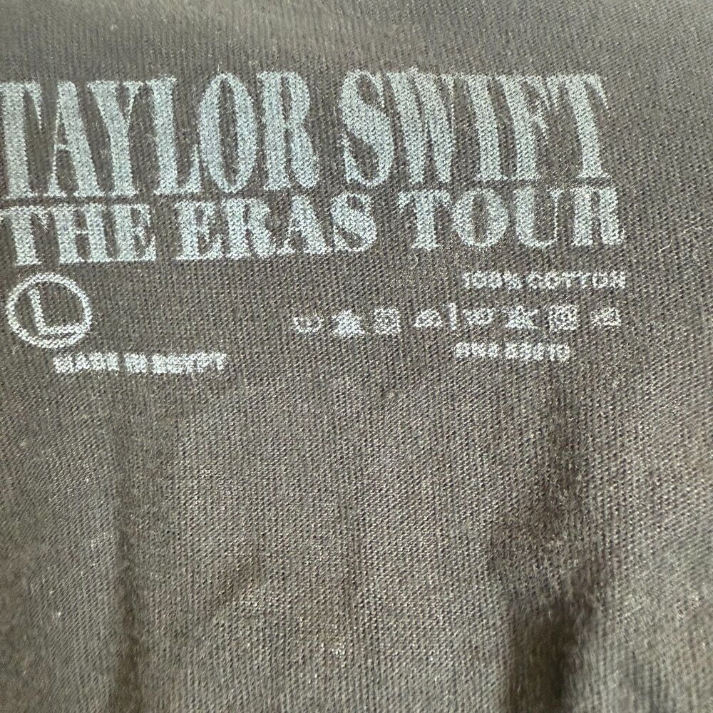 Taylor Swift Era's Tour Shirt Short Sleeve Size Large - Picture 10 of 10